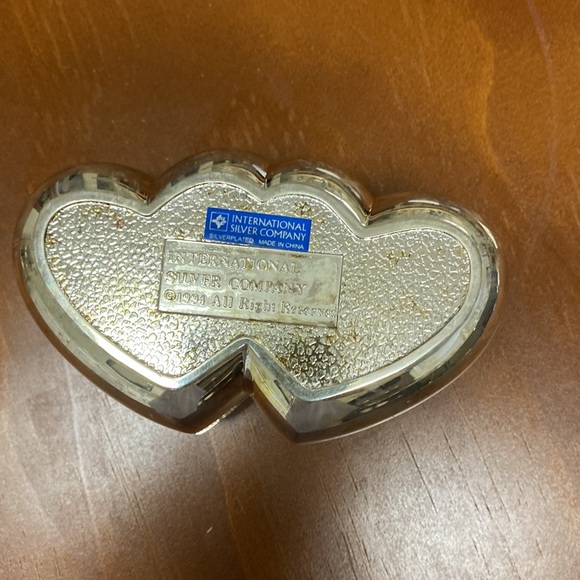 Silverplated Double Heart Shape Jewelry Box - Picture 3 of 5
